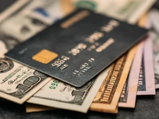 How to Finance Big Purchases in 2026 Without Overpaying Interest